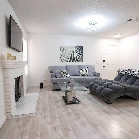 2 Bedroom Close To Las Vegas Strip Bagian luar foto